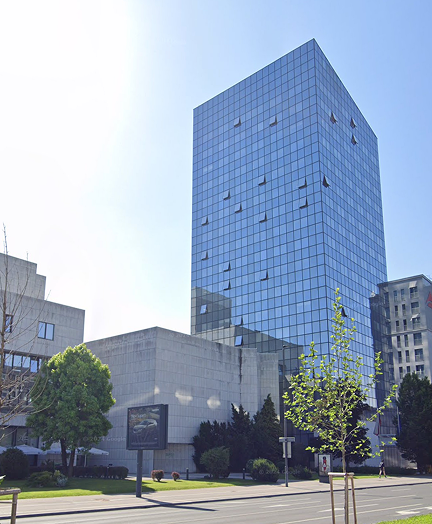 Jako firma hostingowa z 14-letnim doświadczeniem możemy zaoferować rozwiązania idealnie dopasowane do wymogów naszych klientów.